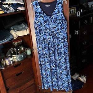 Chadwicks maxi dress size M